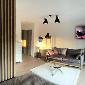 Cozy In - Ac-self Check-in , Cannes France